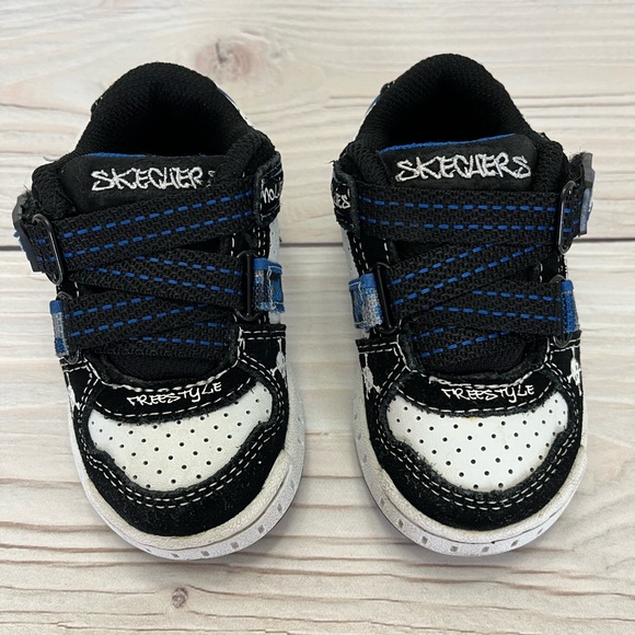Skechers Baby Boy SKX Blue Black White Sneakers Size 5 - Picture 2 of 8